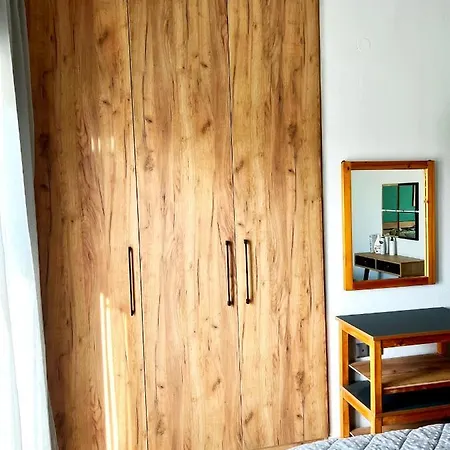 Stemily * Szkála Rahoníu